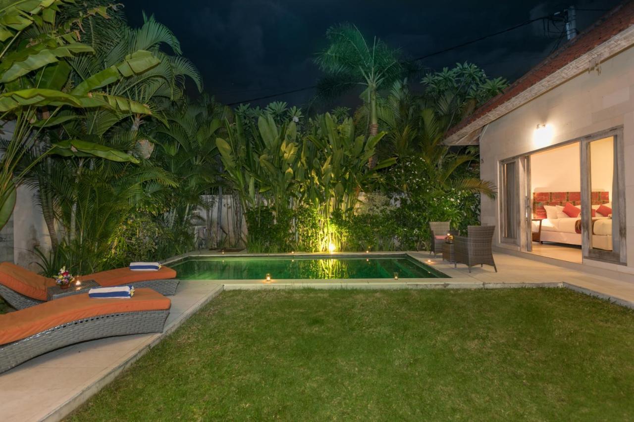 Villa Briana Seminyak By Villas R Us Buitenkant foto